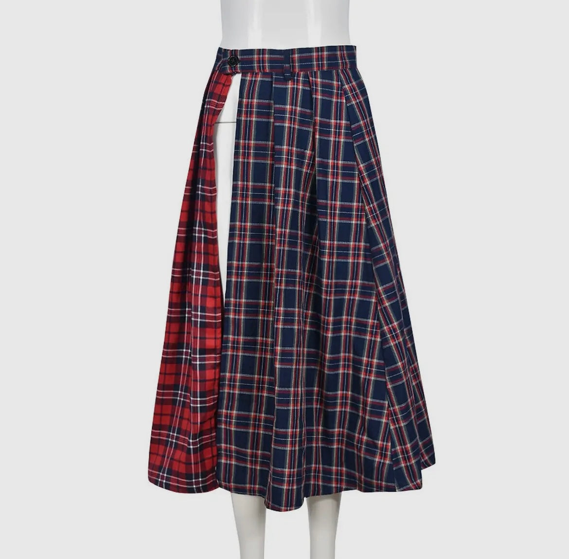 Plaid Checker Skirt￼￼